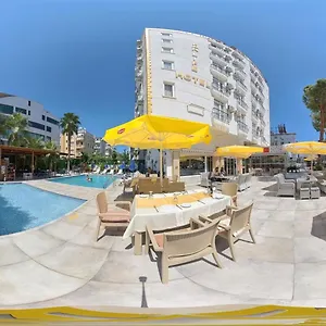 Far Life Otel